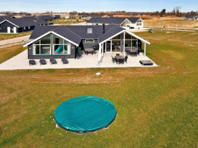 Pleasant Holiday Home in Vaggerlose near Sea